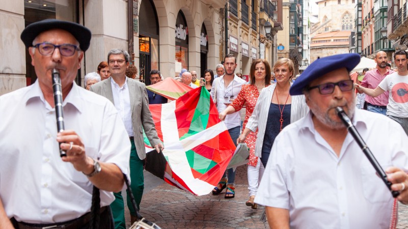 125 aniversario de la ikurriña