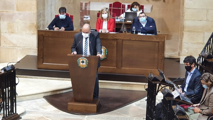 Bizkaiko EAJ-PNVren batzarkide taldeak adosteko duen gaitasuna erakutsi du, oposizioko talde guztiekin akordioetara iritsiz