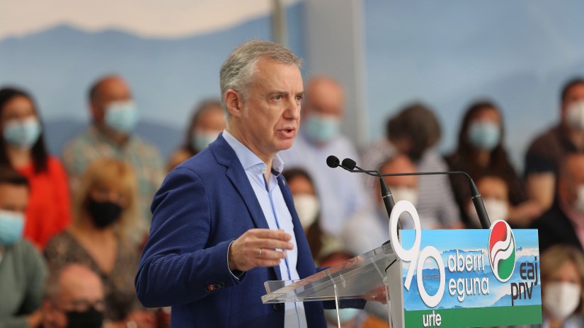 Urkullu Lehendakariak iragarri du hilean 200 euroko zuzeneko laguntza emango duela ardurapeko seme edo alaba bakoitzeko, hiru urte bete arte